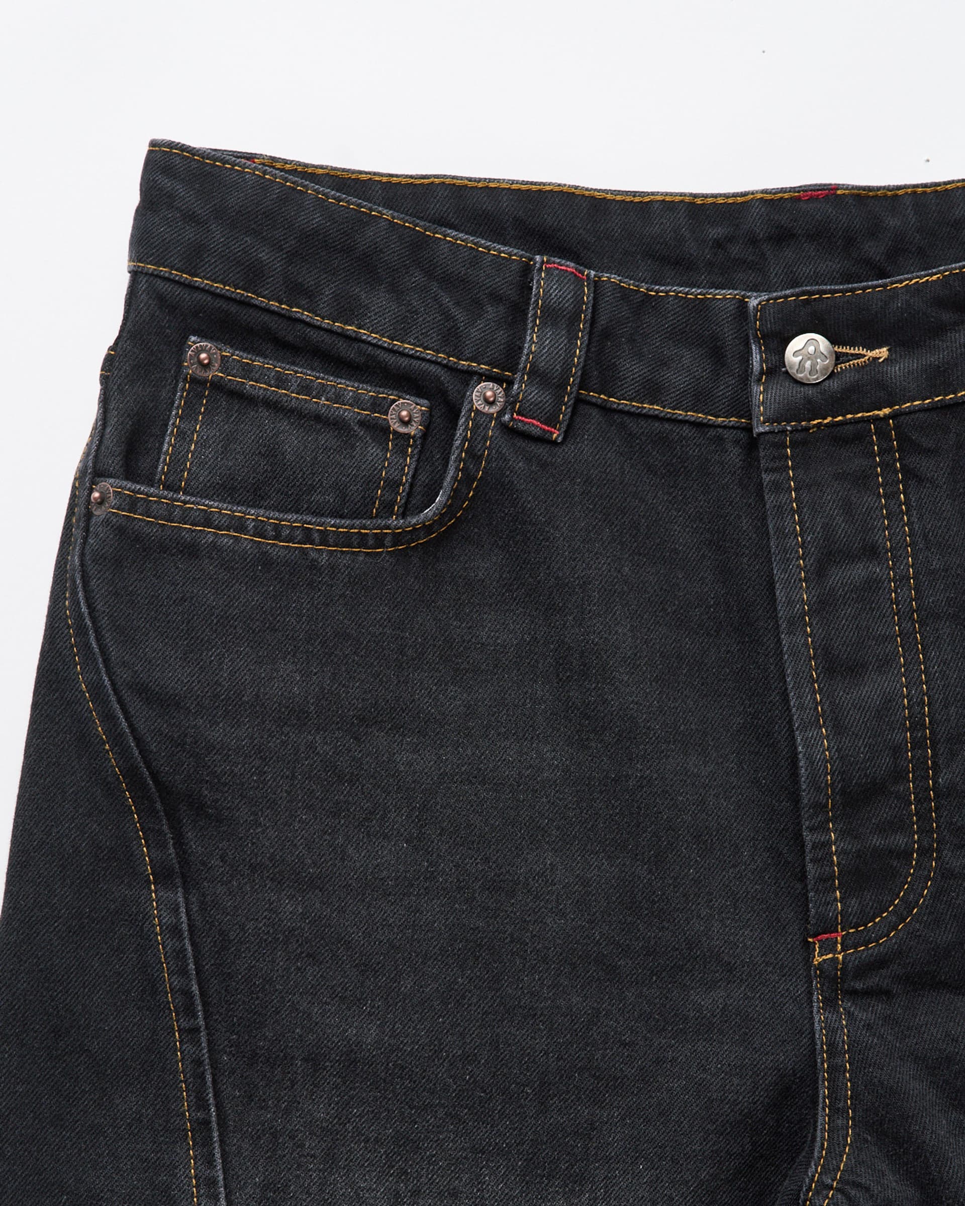 1358_dd05ee04a9-avavav_ss26_s26g1332-detail-mega