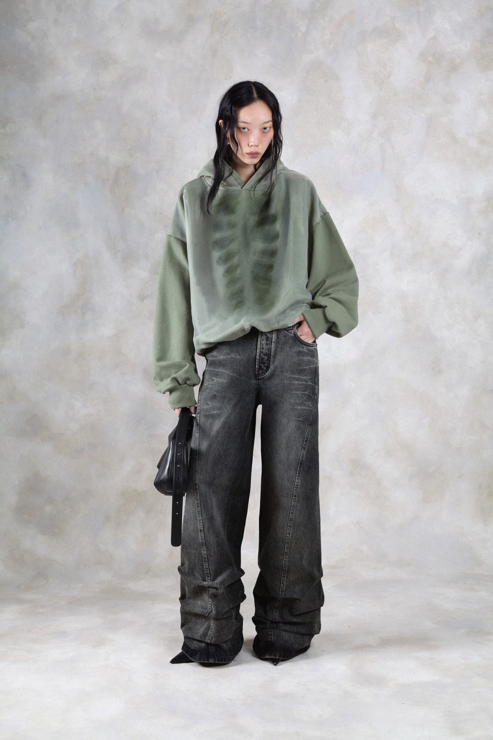 1360_8d26bc878b-avavav_fw26_lookbook_f26_hod_33_trevor_xray_organza_hoodie_green1869-mega