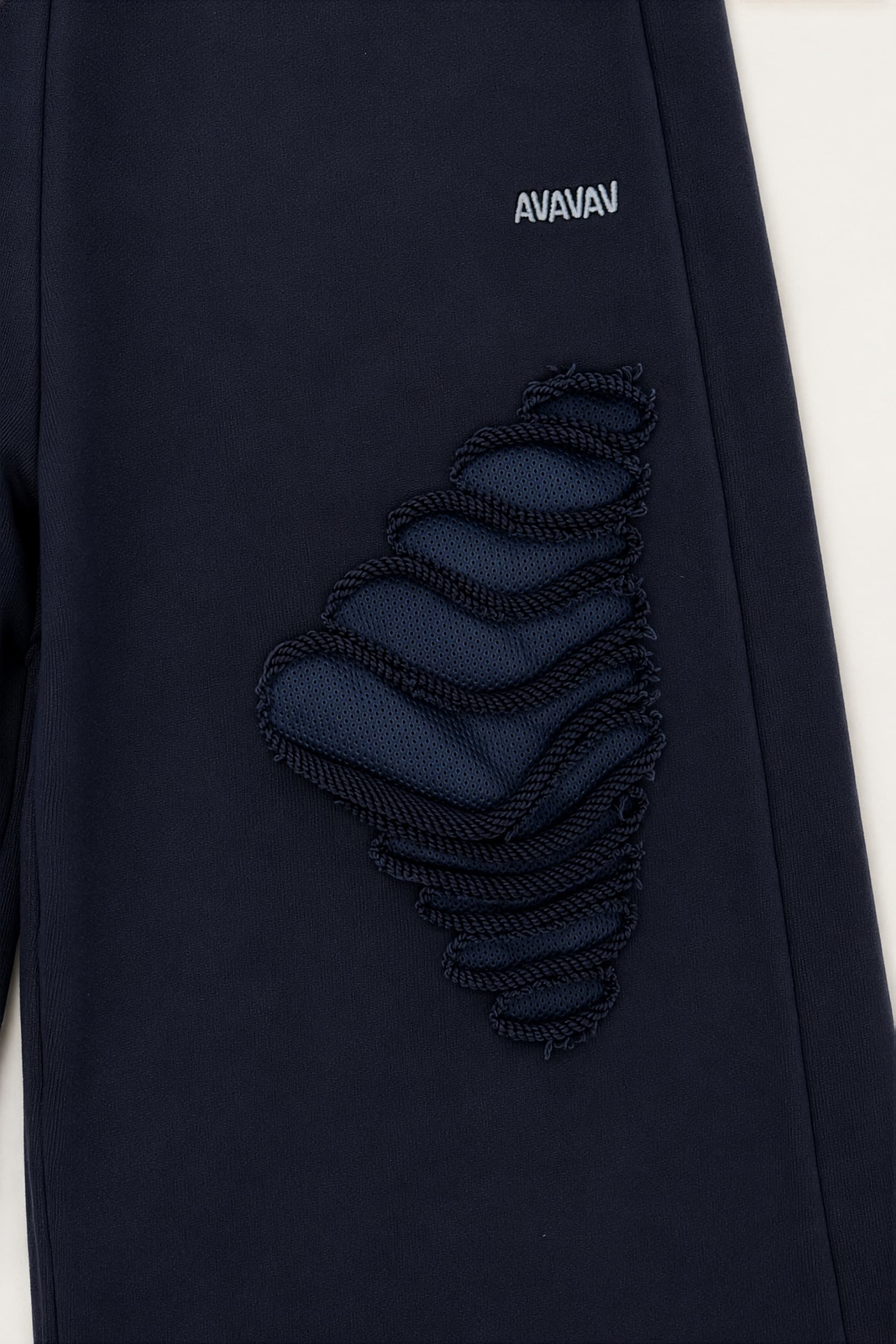 1365_7bfc55d9bd-f26-srt-1365_blue_detail-mega