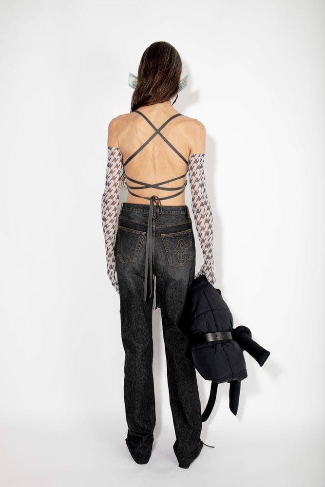 Woven heart top leather black