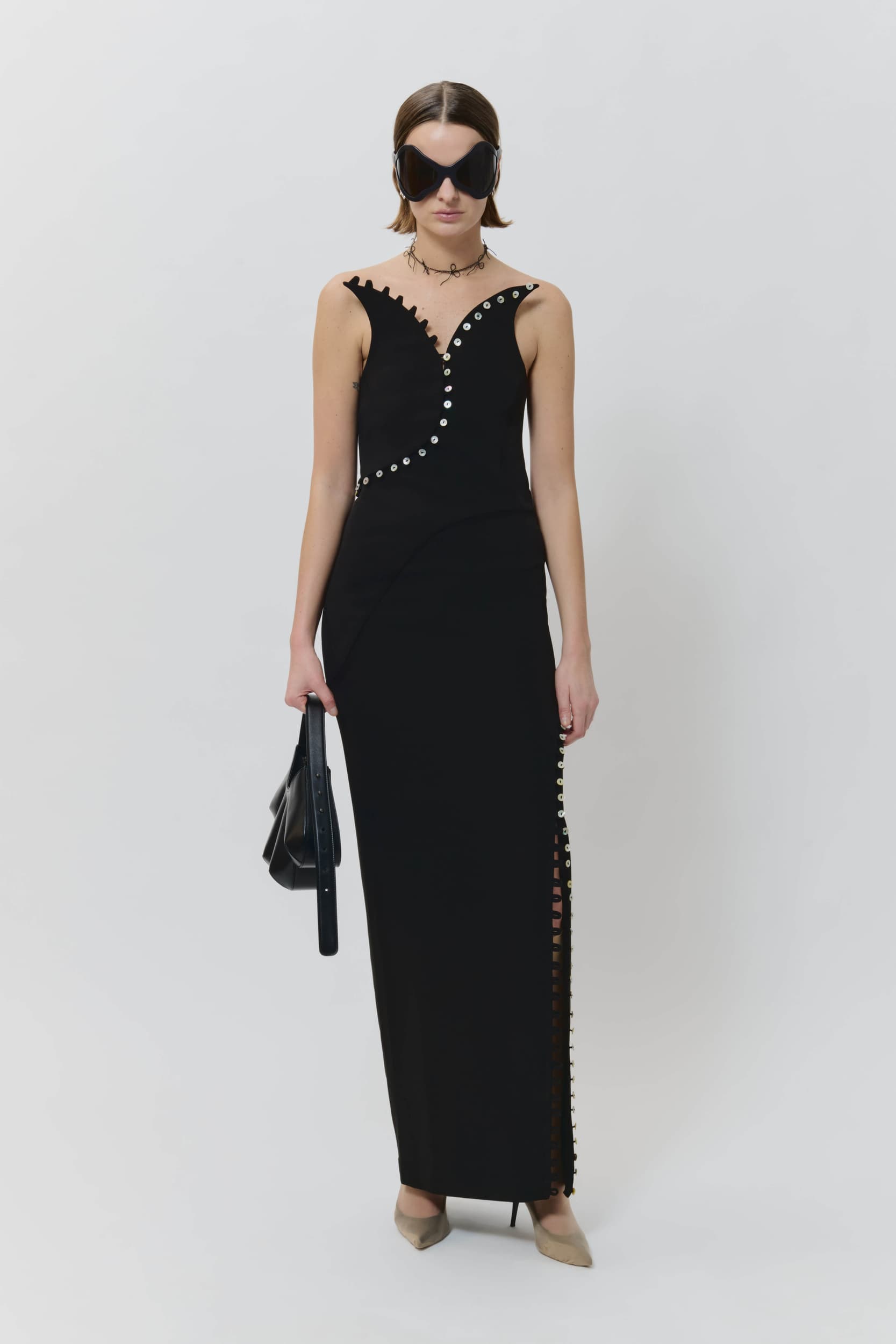 191_4d4f15da4a-button_detail_dress_womens_ss25_avavav_0277-kopia-mega