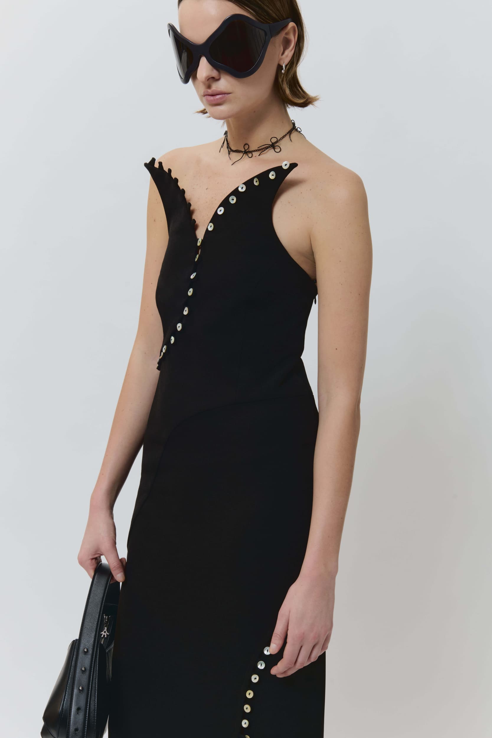 191_dfe5ab51ab-button_detail_dress_womens_ss25_avavav_0283-kopia-mega