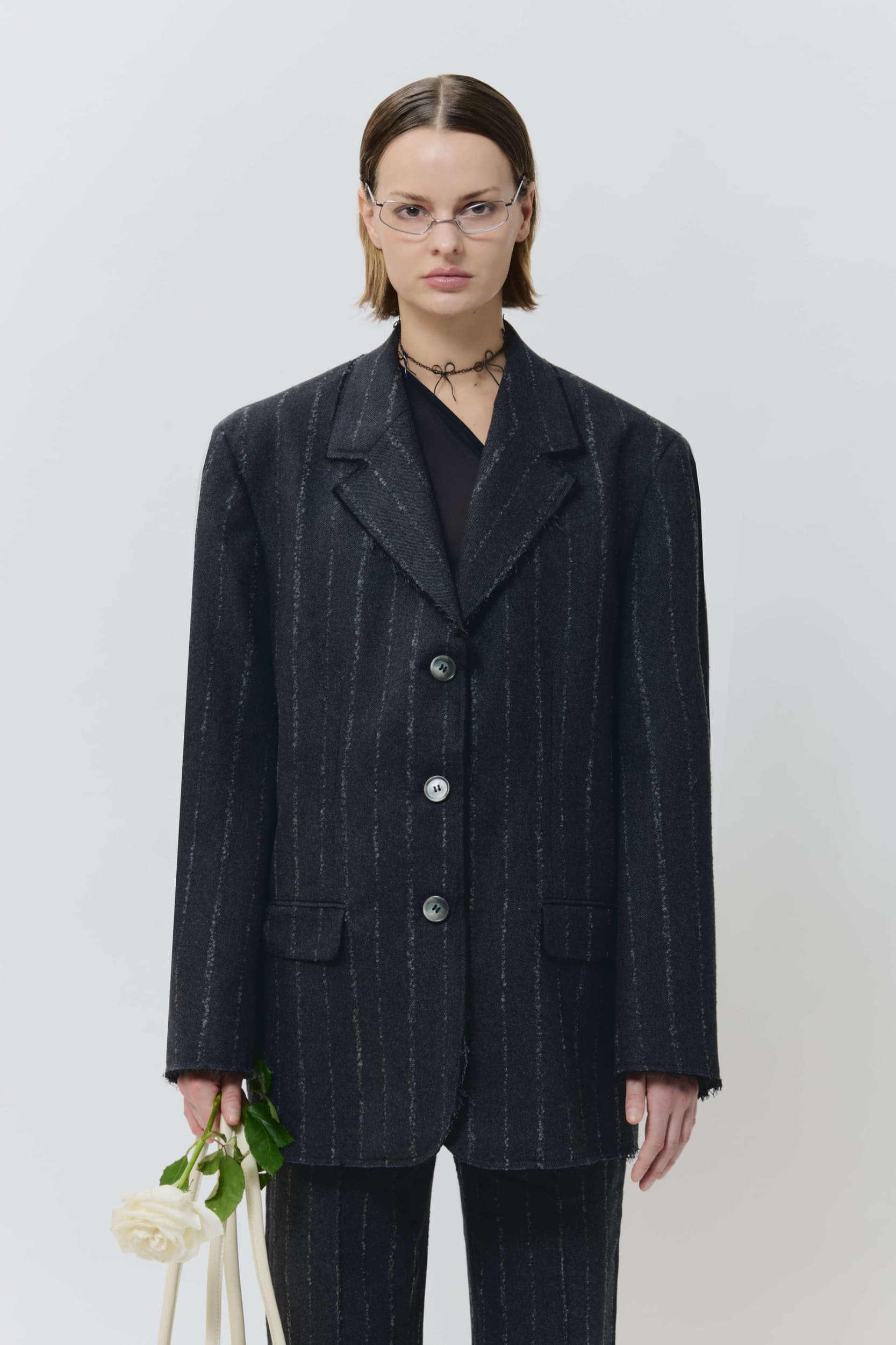 302_c4f5c7d2f0-relaxed_blazer_grey_womens_ss25_avavav_0031-kopia-mega