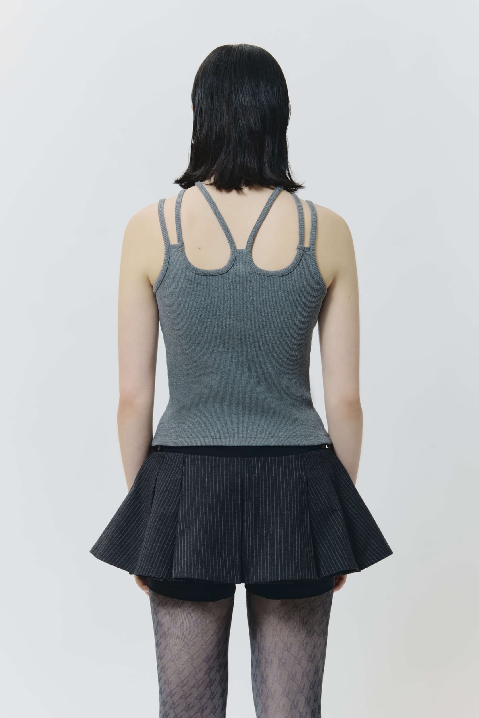 303_0cc27484f9-strappy_tank_top_grey_womens_ss25_avavav_0221-kopia-mega