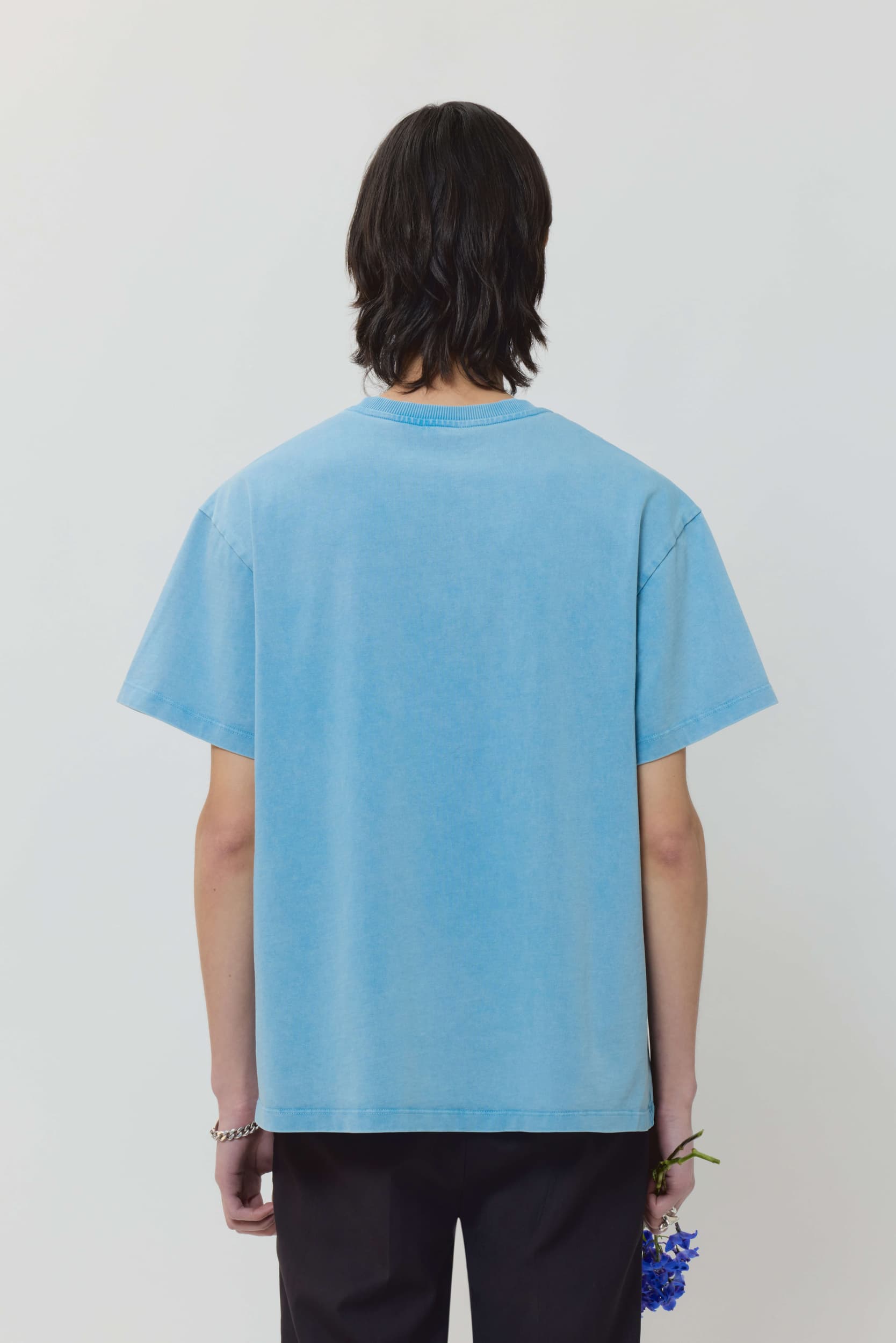 305_a6cef69b0d-logo_tshirt_blue_men_ss25_avavav_0050-kopia-mega