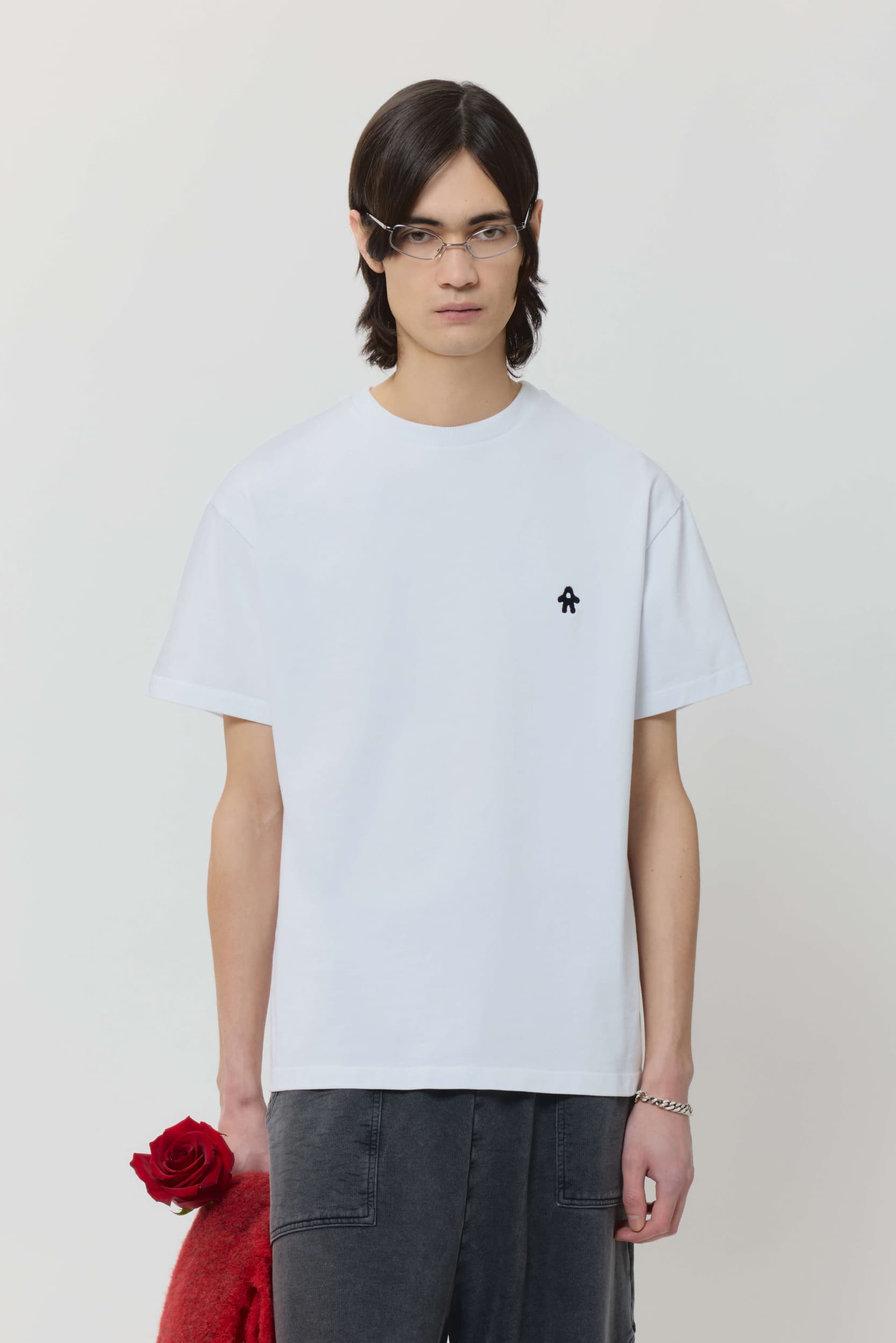 305_ae56d672fa-logo_tshirt_white_mens_ss25_avavav_0306-kopia-mega