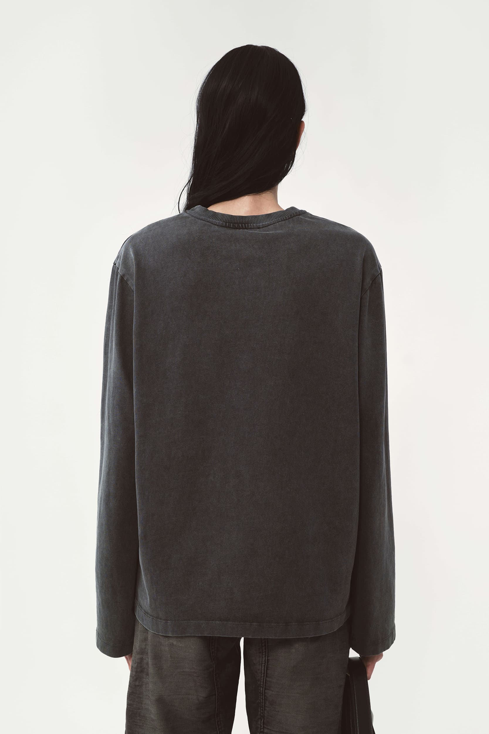 324_324c0f3741-tom-long-sleeve-tshirt_black-6-mega