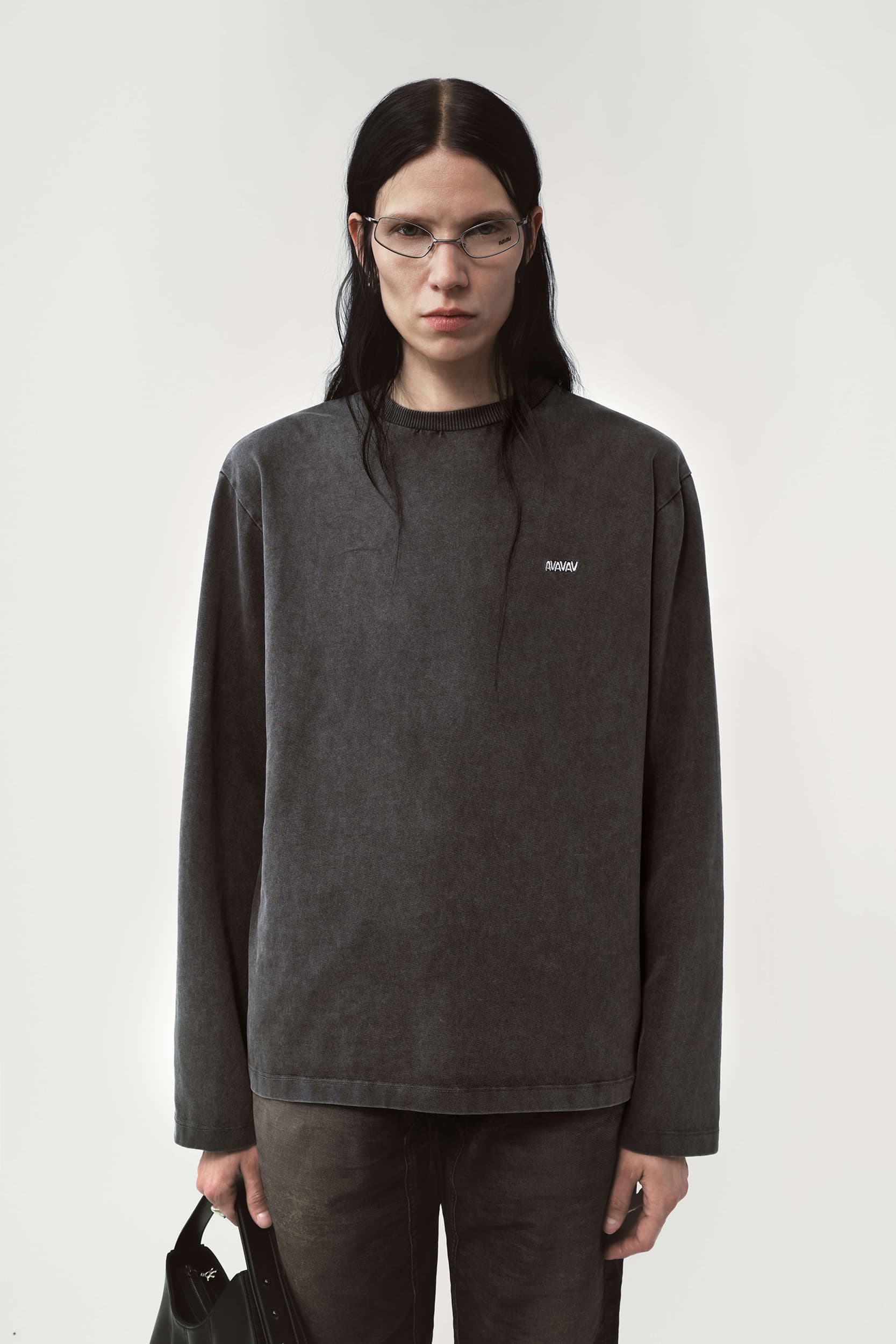 324_c8f752e62d-tom-long-sleeve-tshirt_black-3-mega