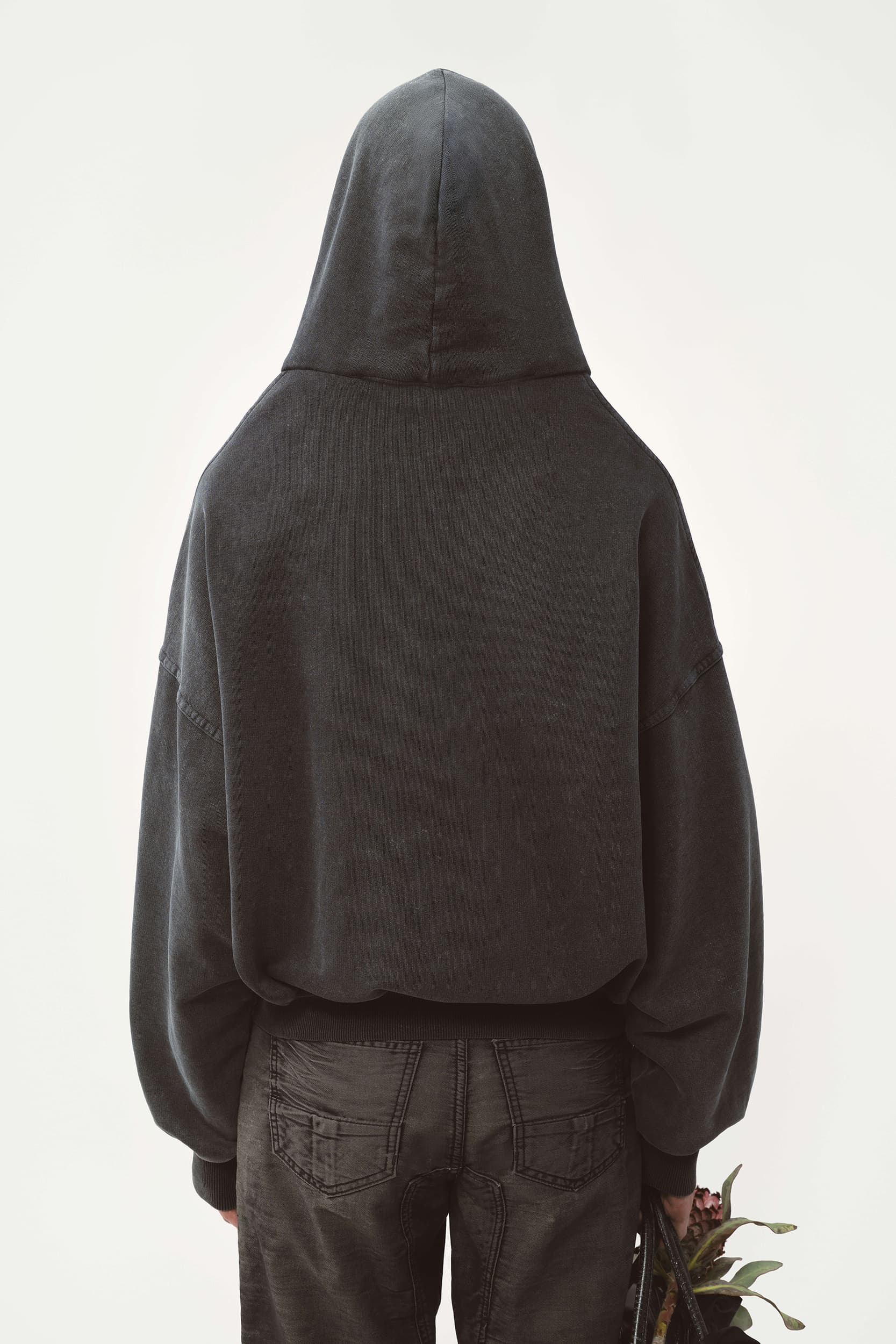 335_384a17e42e-shoulderless-hoodie_black-9-mega