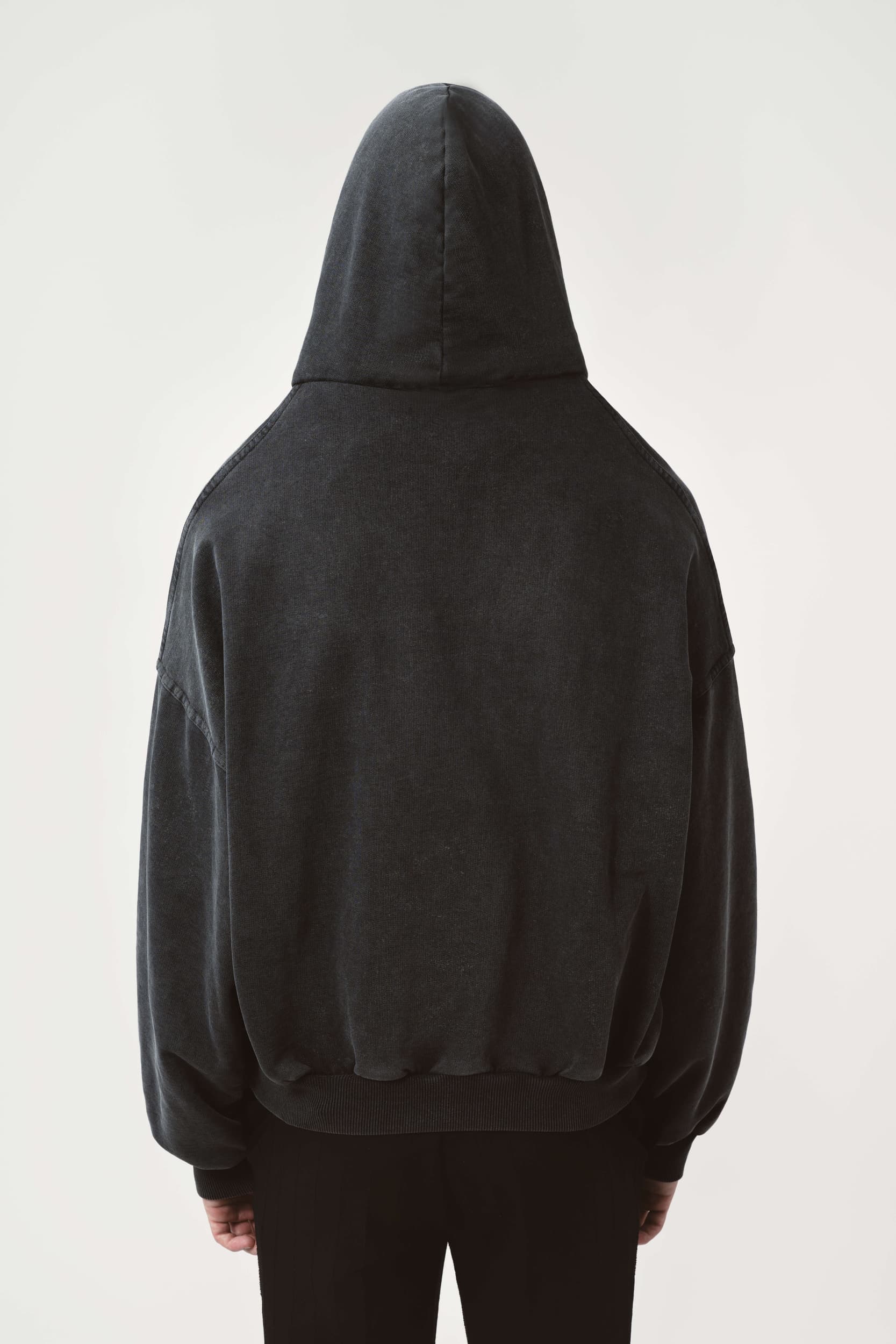 335_b6594e9ae5-shoulderless-hoodie_black-16-mega