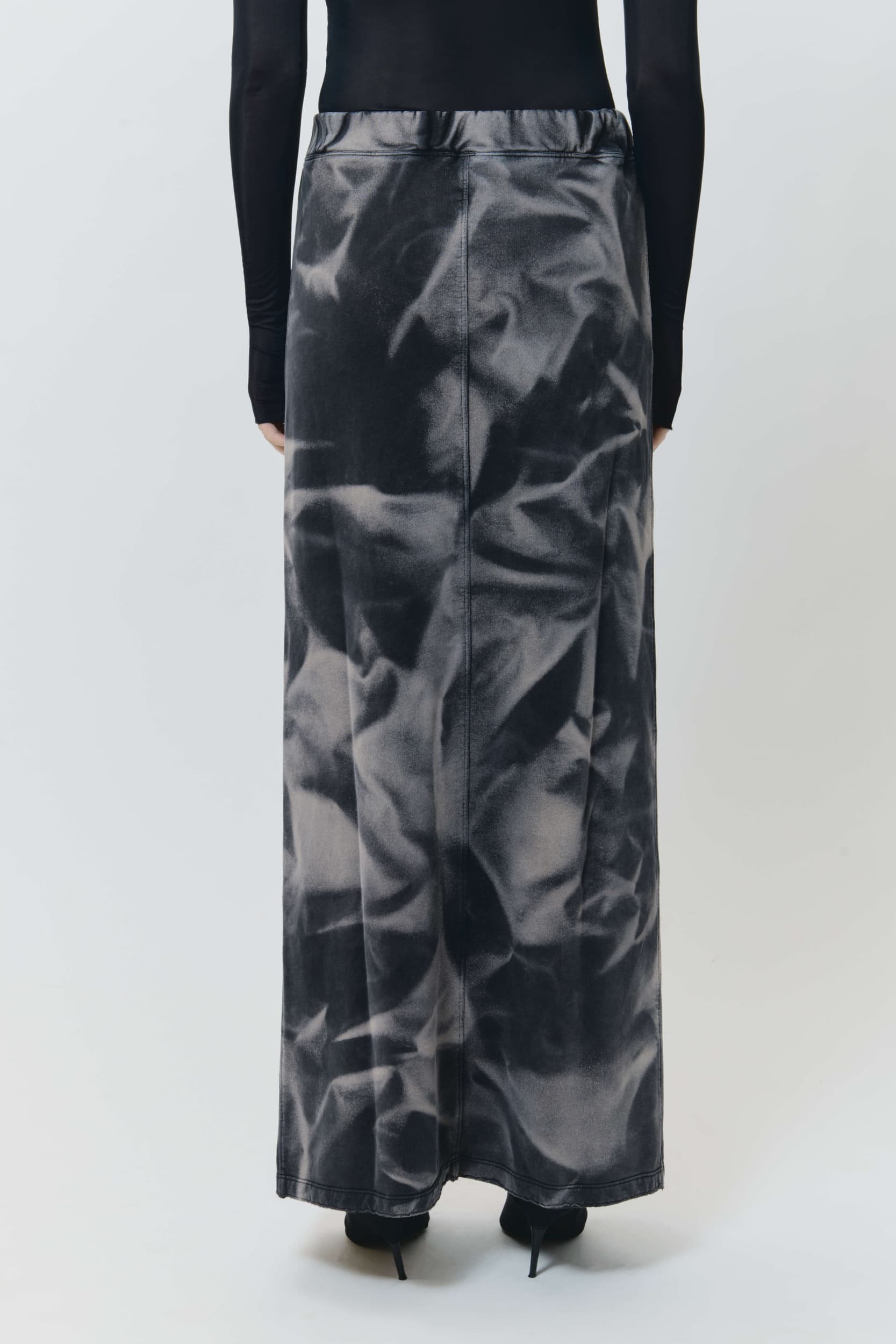 349_8a17c30ec7-track_skirt_black_womens_ss25_avavav_0277-kopia-mega