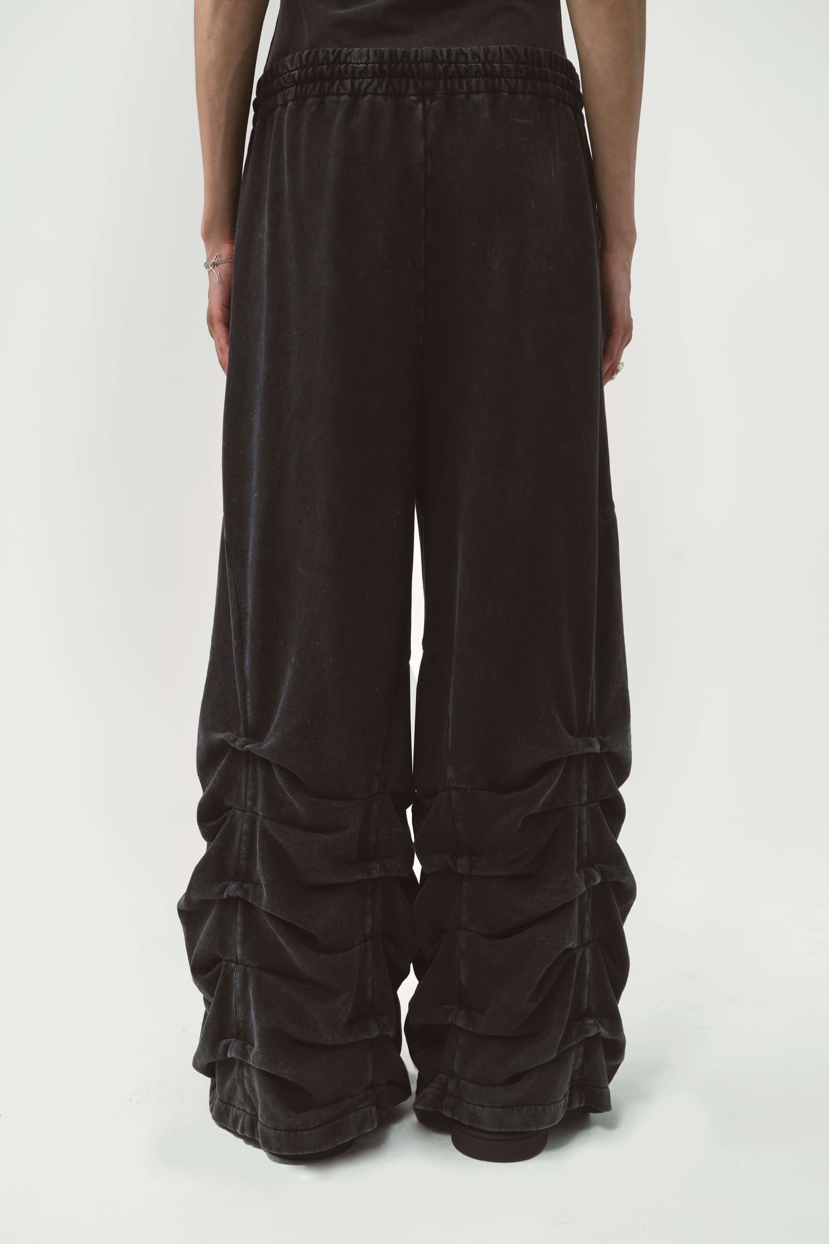 352_bb112b86a5-poppy-track-pants_black-2-mega