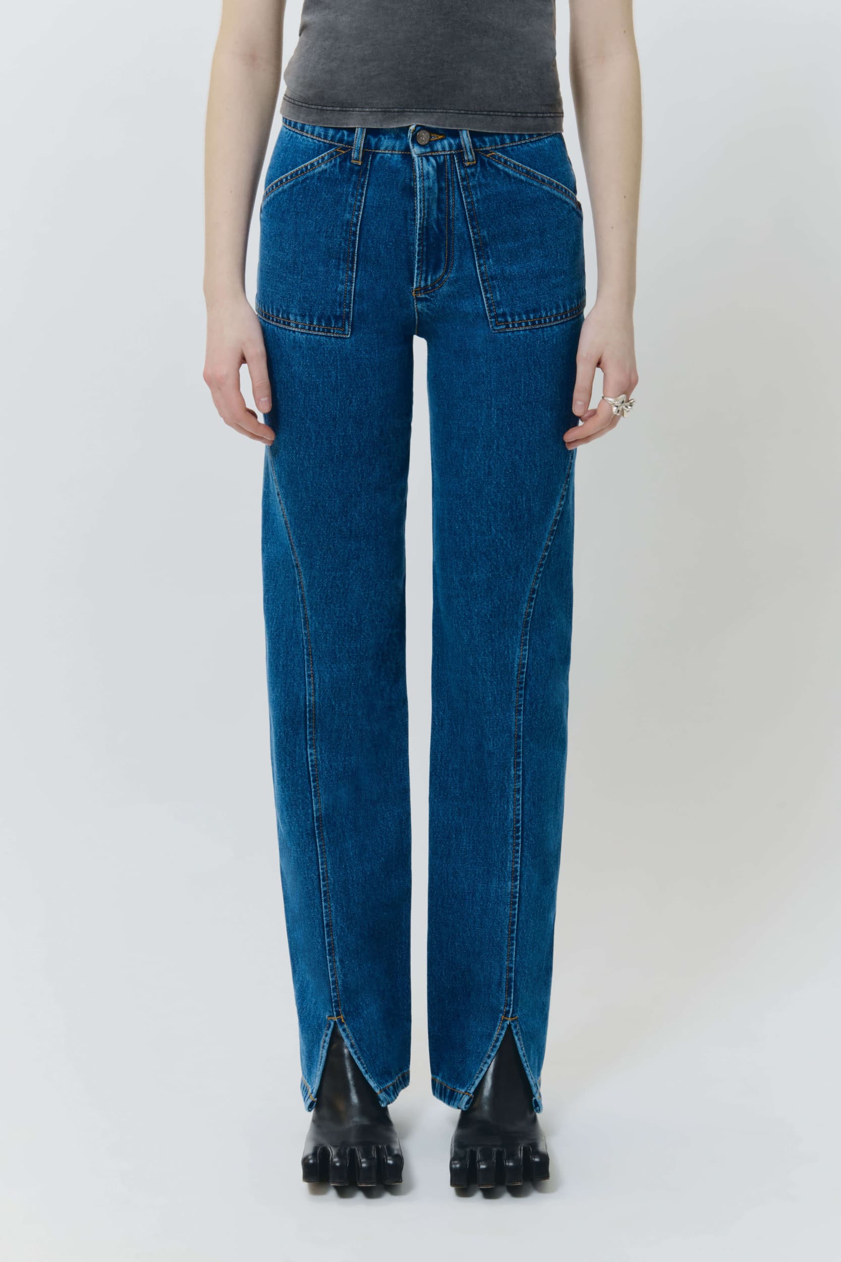 359_22e9e408f6-straight_jeans_blue_womens_ss25_avavav_0404-kopia-mega