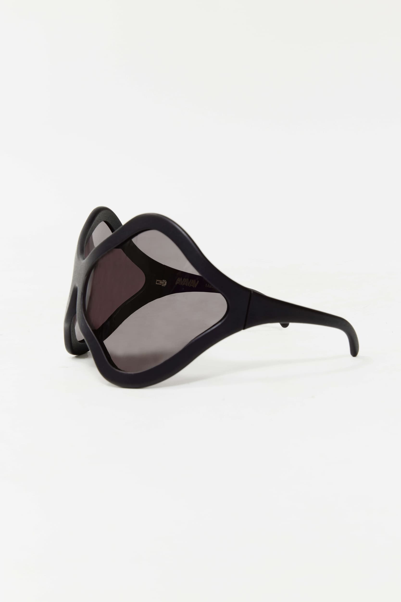 368_1834f0a536-panda_sunglasses_black_fw24_avavav_0112-mega