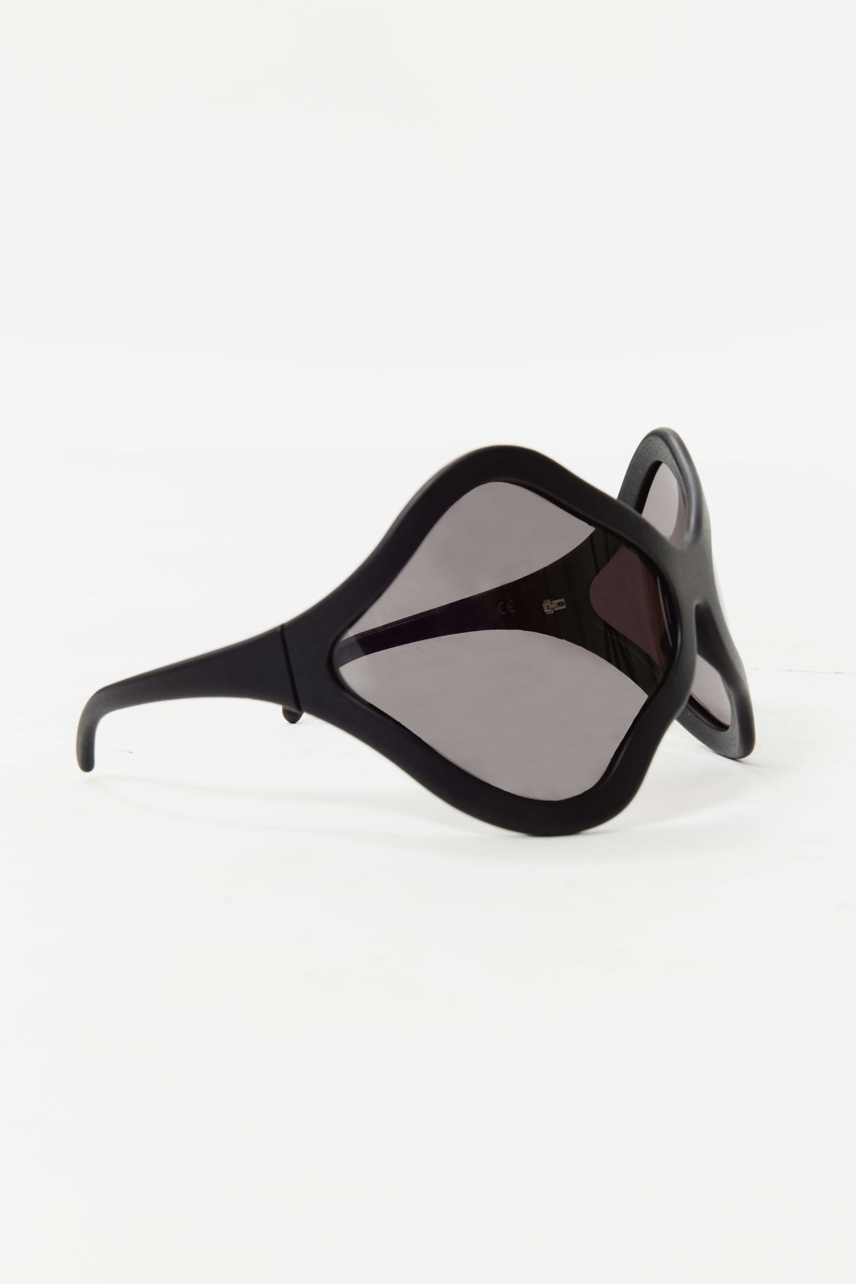 368_685027ea0a-panda_sunglasses_black_fw24_avavav_0109-mega