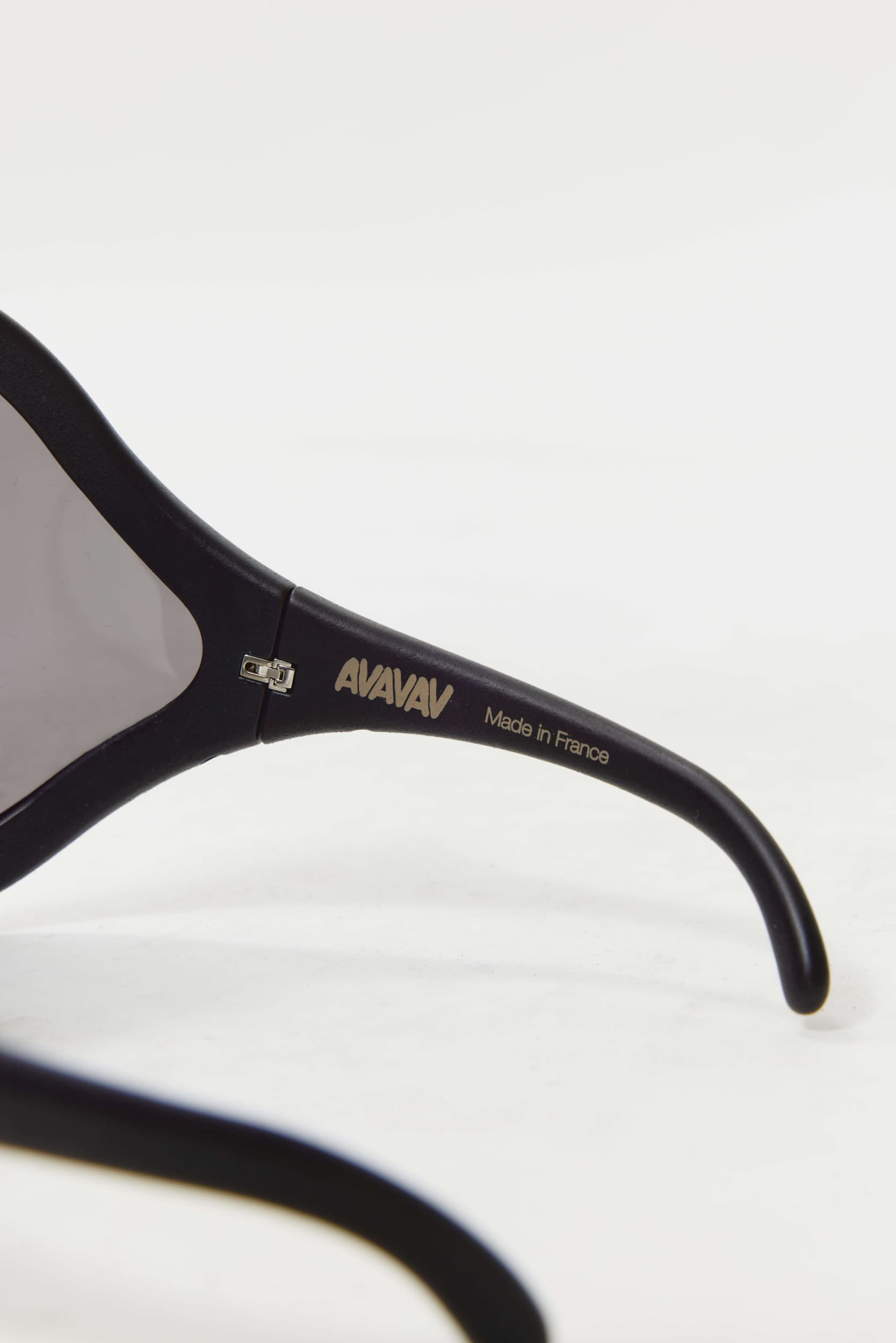 368_ea5c6f88ae-panda_sunglasses_black_fw24_avavav_0117-mega