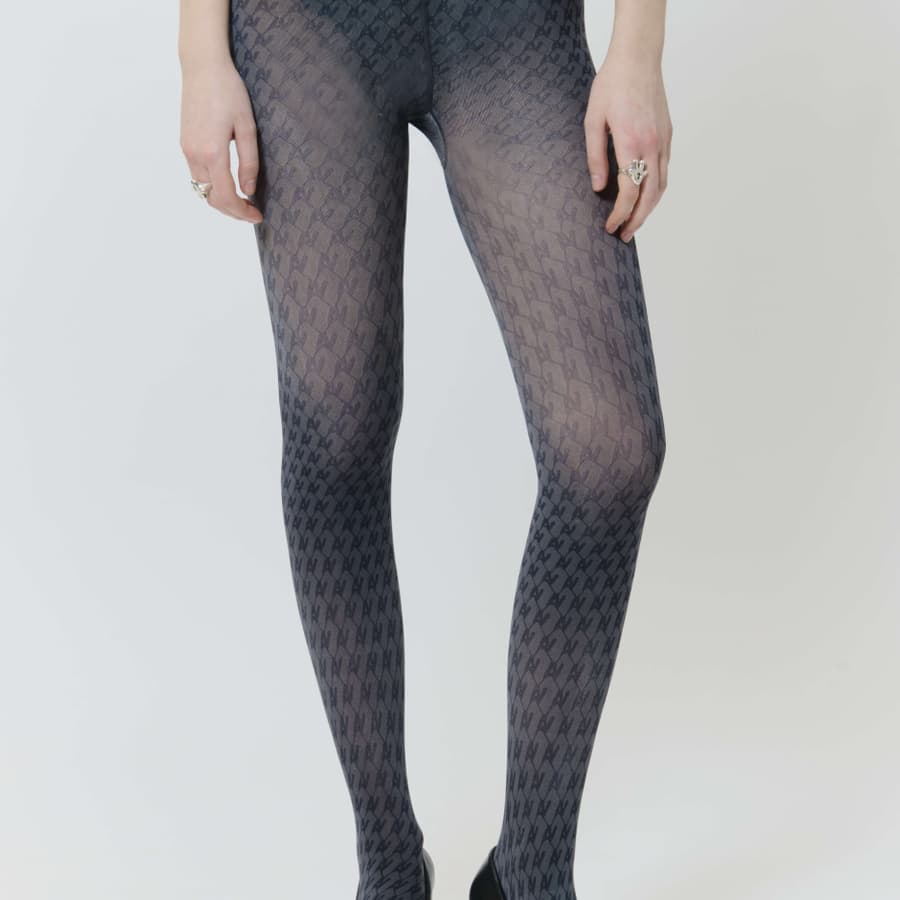378_f11ab37fbf-monogram_pantyhose_grey_womens_ss25_avavav_1122-kopia-square