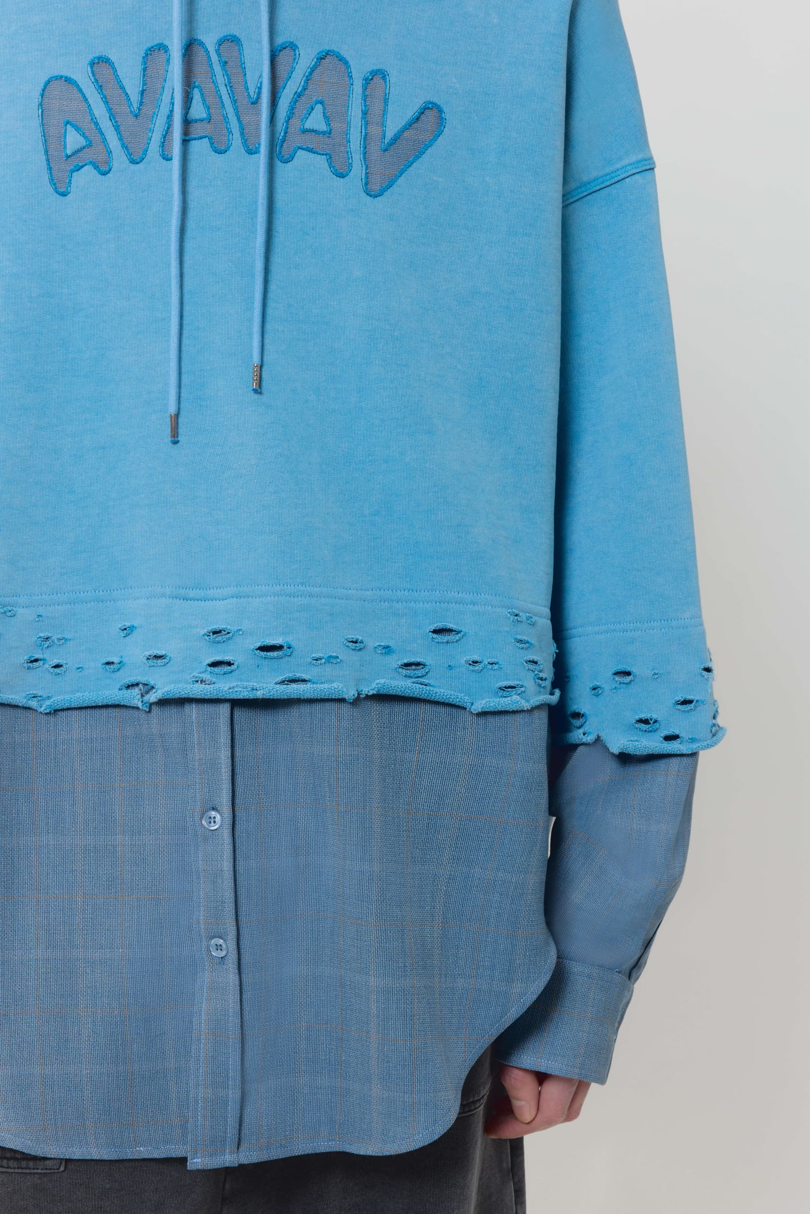 406_ee1d8d190b-button_up_hoodie_blue_mens_ss25_avavav_0277-kopia-mega
