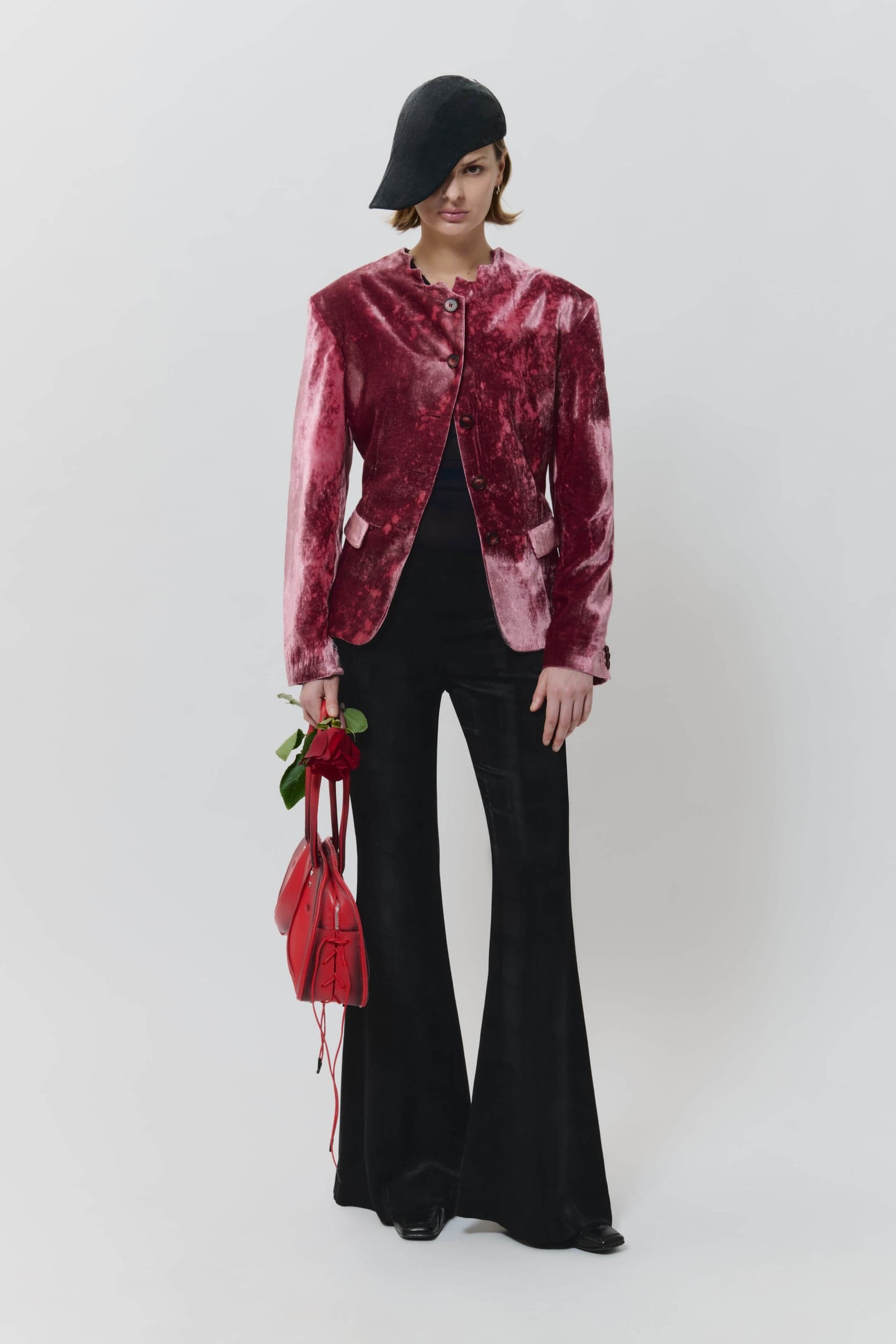 427_5c9d201bed-flared_trouser_black_womens_ss25_avavav_0477-kopia-2-mega