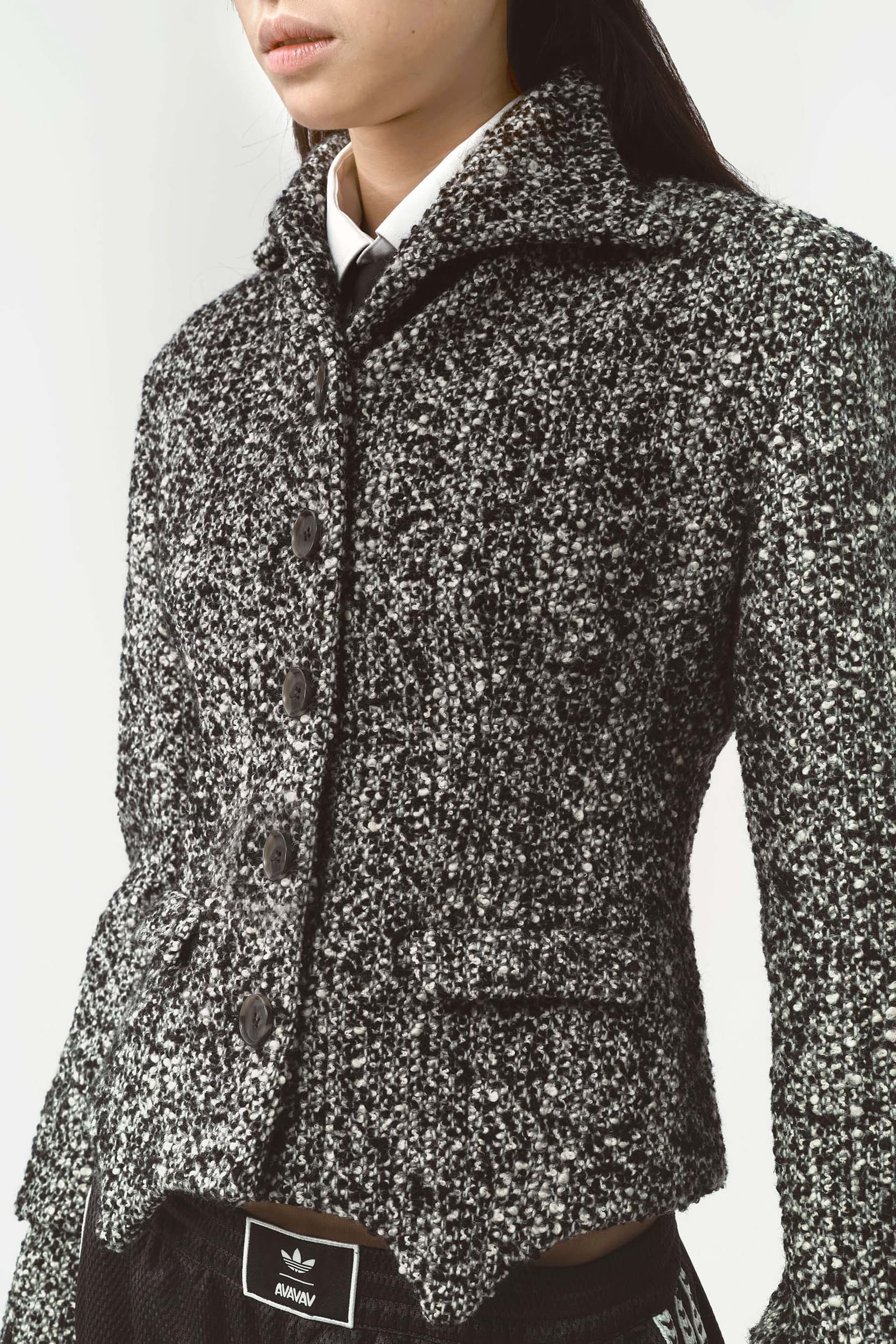 687_592f035689-beate-blazer-boucle_-b-w-3-mega