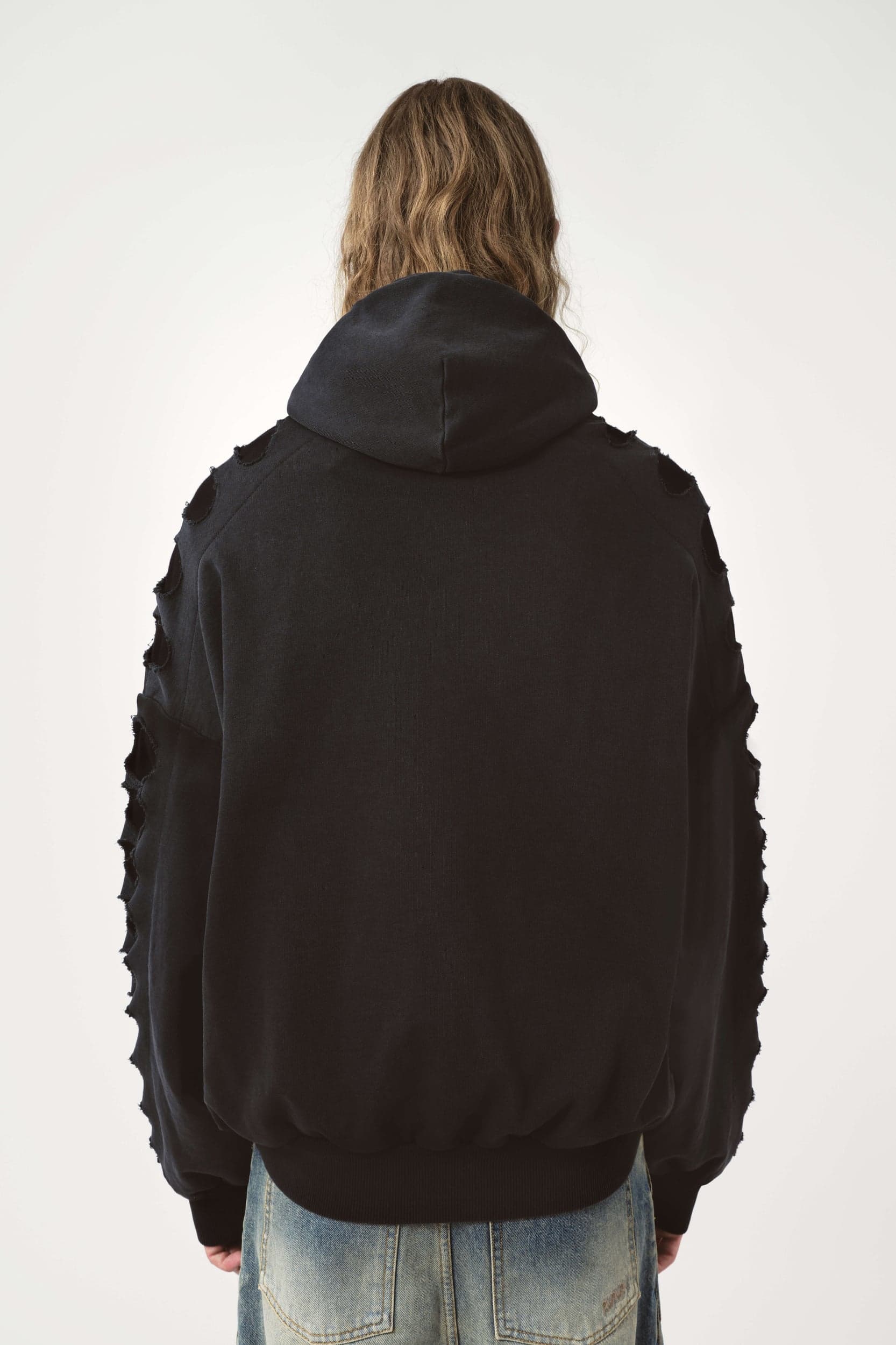 742_2eeb44d44f-tim-zip-hoodie-cut-out_black-10_-mega