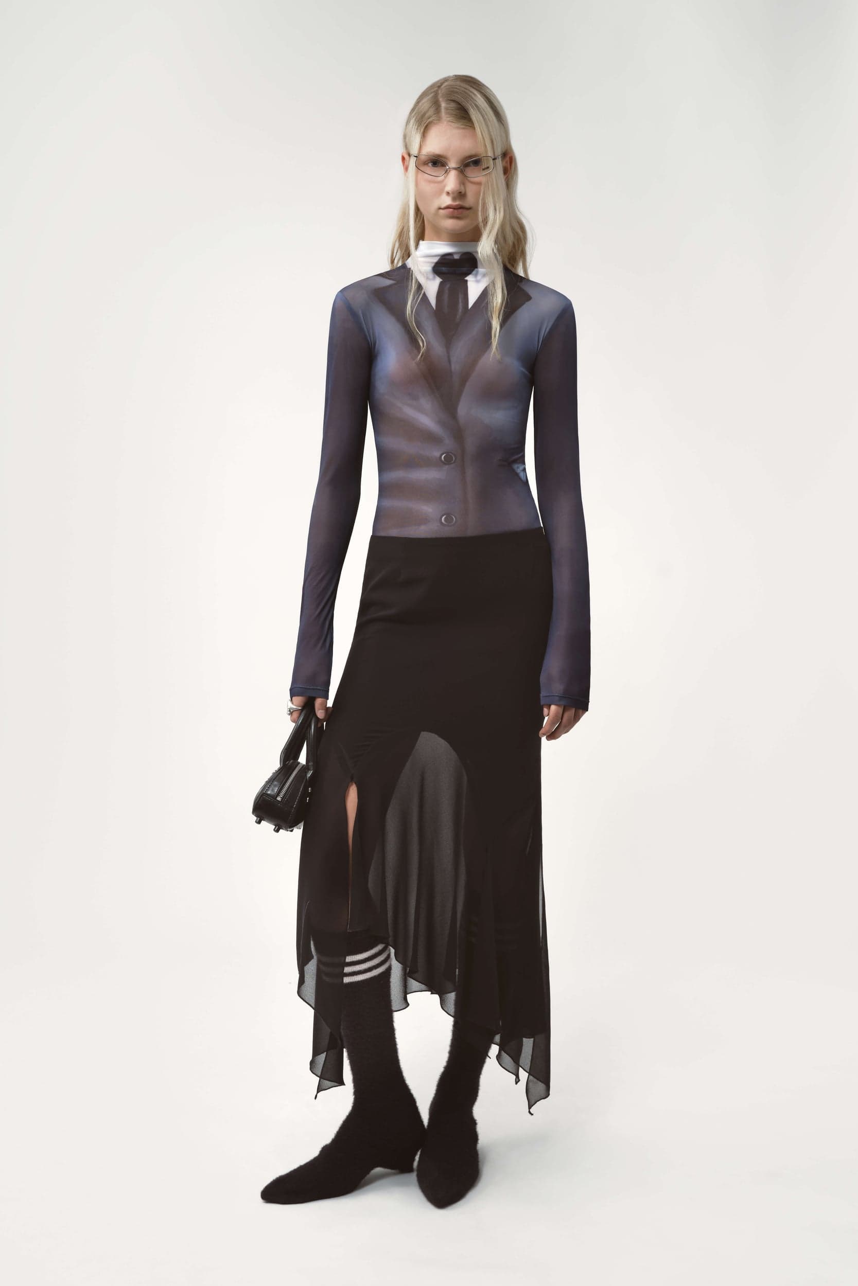 746_0220e1bd46-tindra-turtleneck-top-printed-suit-_black-2-mega
