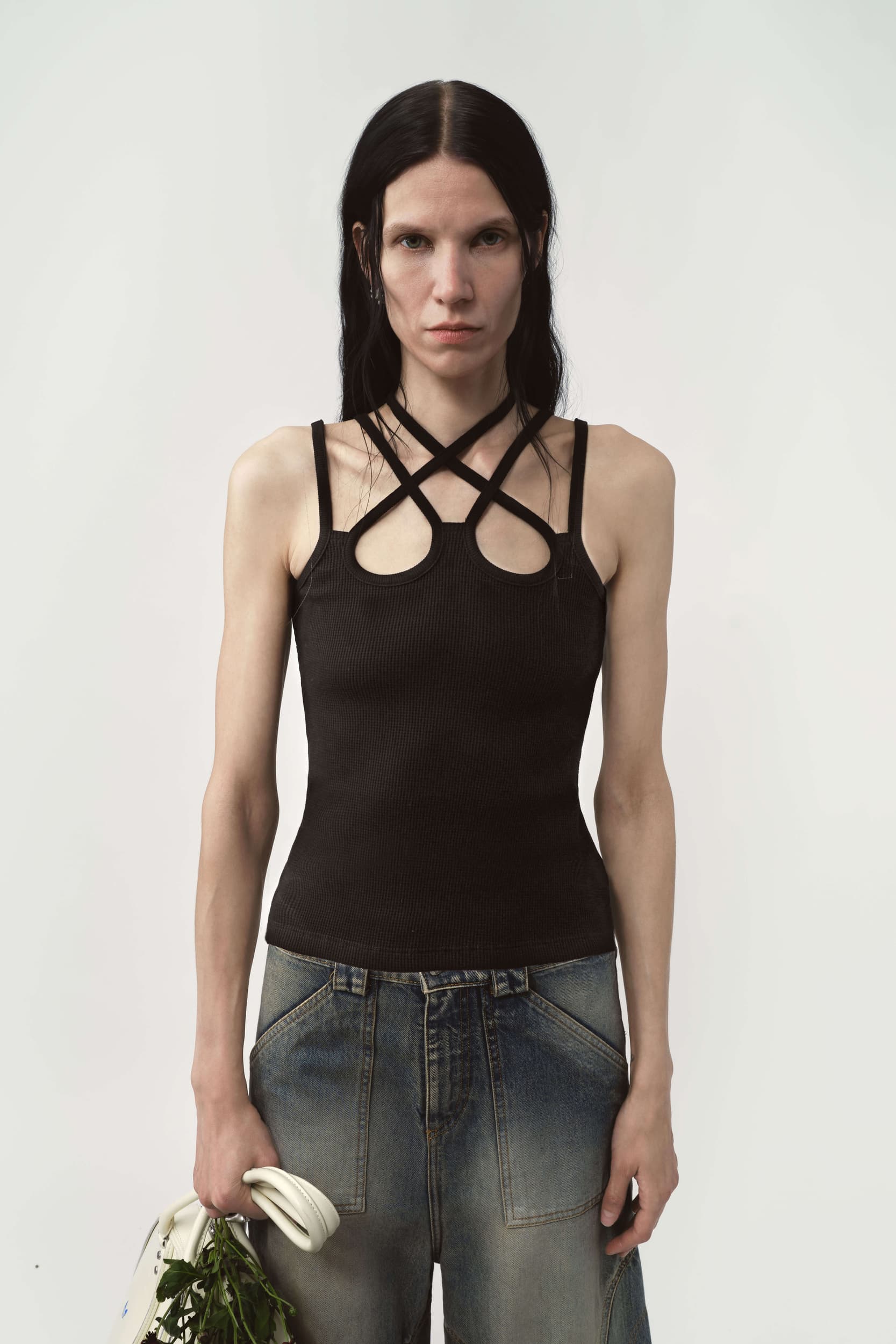 750_964f9461e0-tova-strap-top-honeycomb_black-2-mega