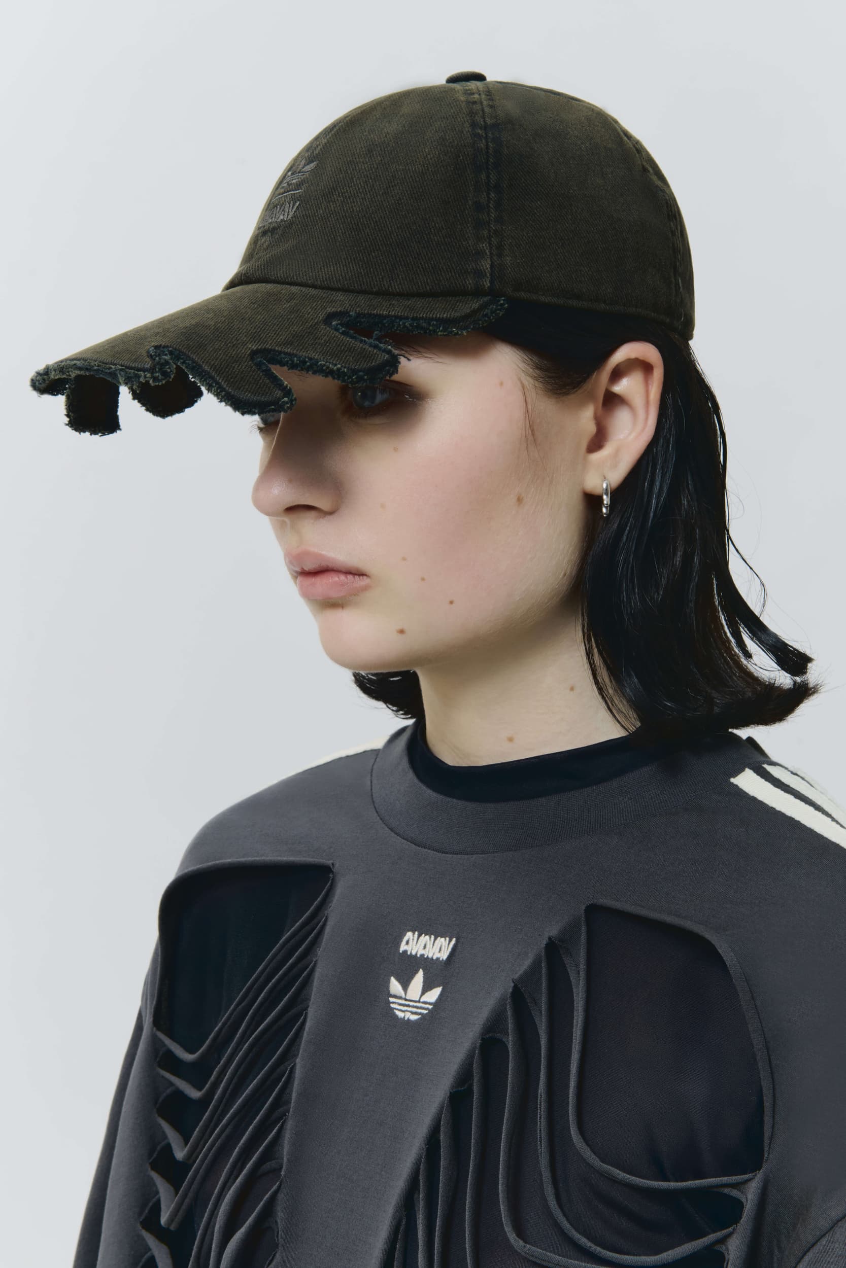 766_5aa7658cbd-slashed_cap_adidas_originals_by_avavav_season_2-3-mega