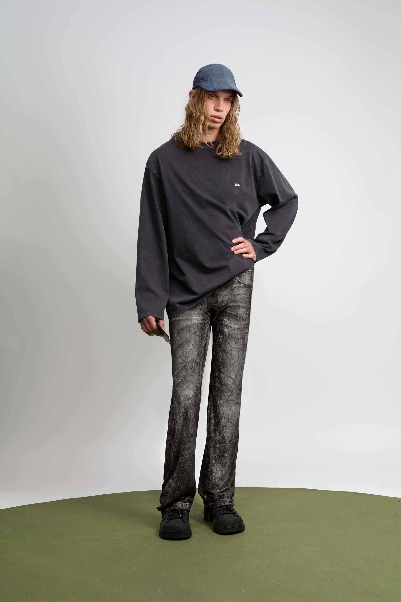 795_a056393394-velvet-denim-print-pants-in-black-men-mega
